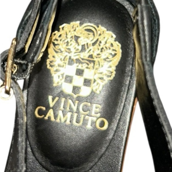 Vince Camuto Sitara Thong Black and Gold Women's Sandals size - Picture 6 of 6